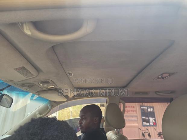 Toyota Land Cruiser Prado 2005 Green