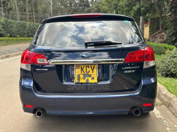Subaru Legacy 2.5i Premium 2013 Black