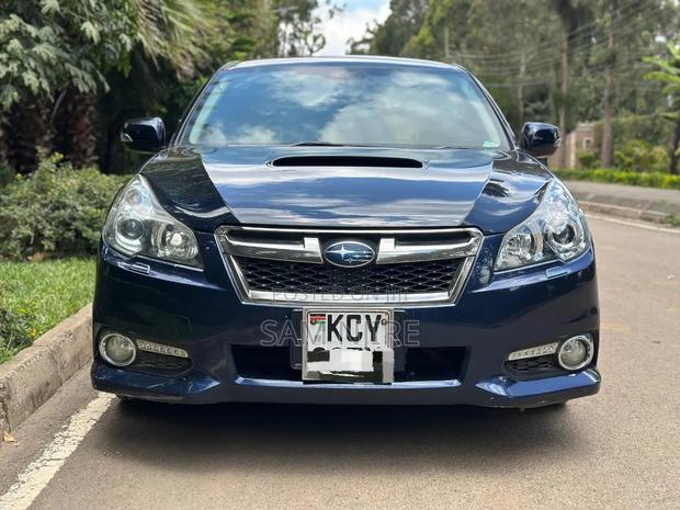 Subaru Legacy 2.5i Premium 2013 Black