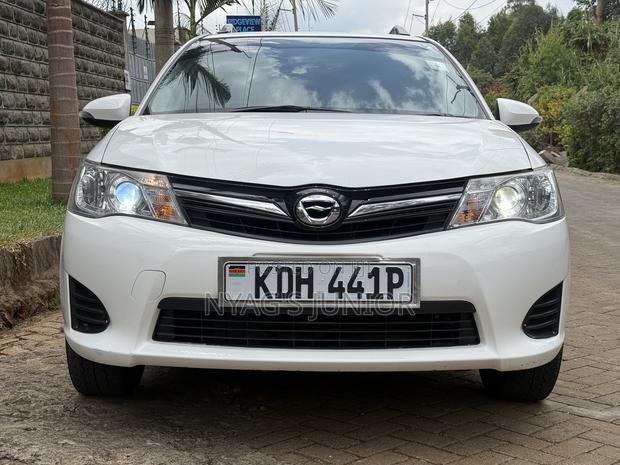 Toyota Corolla Fielder 1.5 Petrol FWD 2015 White