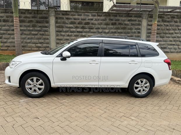 Toyota Corolla Fielder 1.5 Petrol FWD 2015 White
