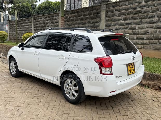 Toyota Corolla Fielder 1.5 Petrol FWD 2015 White