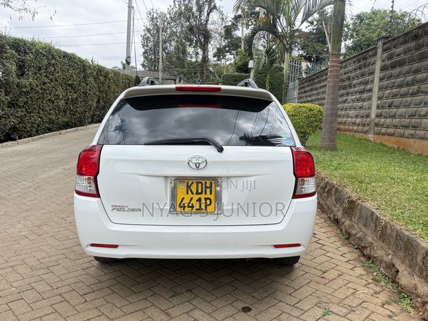 Toyota Corolla Fielder 1.5 Petrol FWD 2015 White