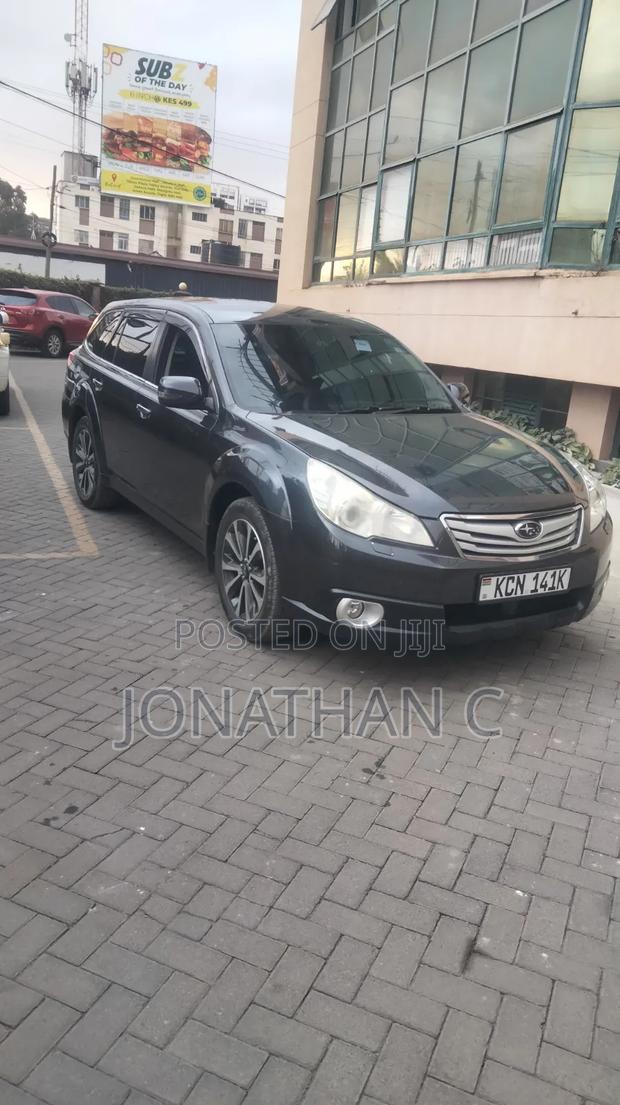 Subaru Outback 2.5i 2010 Gray