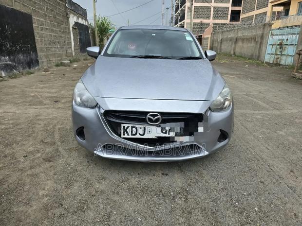 Mazda Demio 2015 Silver