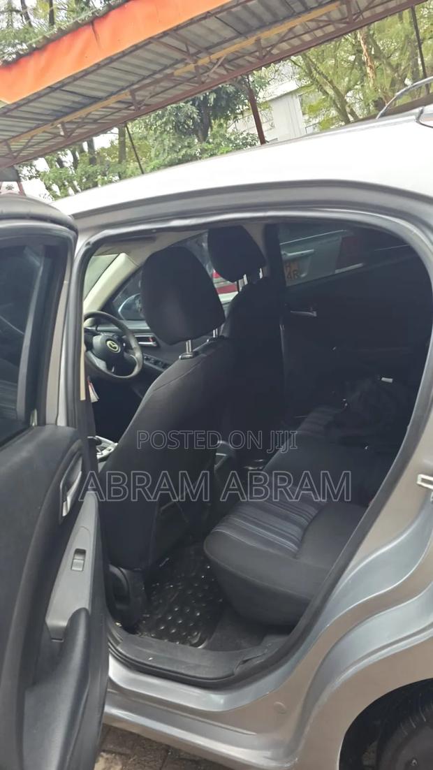 Mazda Demio 2015 Silver