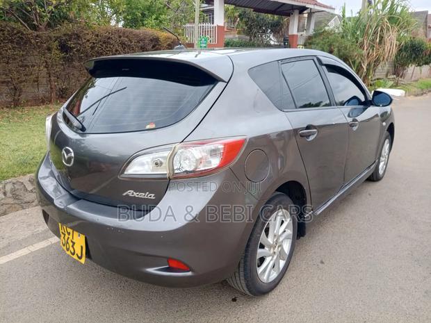 Mazda Axela 2011 Gray