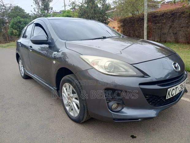 Mazda Axela 2011 Gray