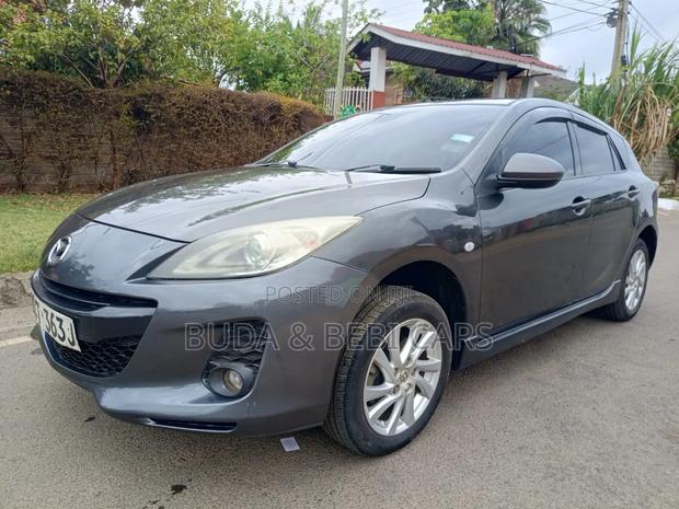 Mazda Axela 2011 Gray