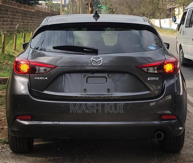 Mazda Axela 2019 Gray