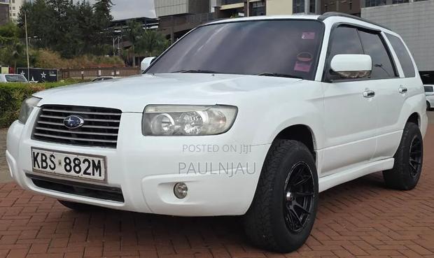 Subaru Forester 2005 White
