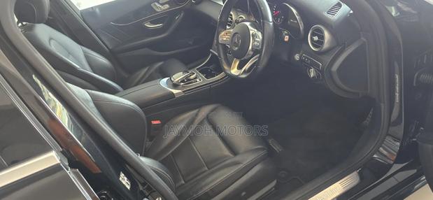 Mercedes-Benz C200 2020 Gray