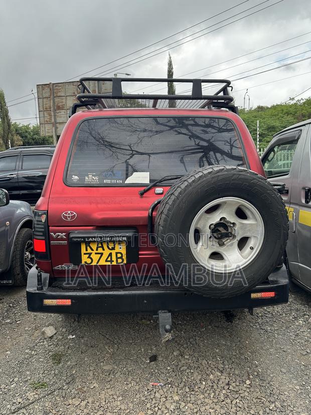 Toyota Land Cruiser 1992 Red