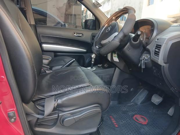 Nissan X-Trail 2009 Red