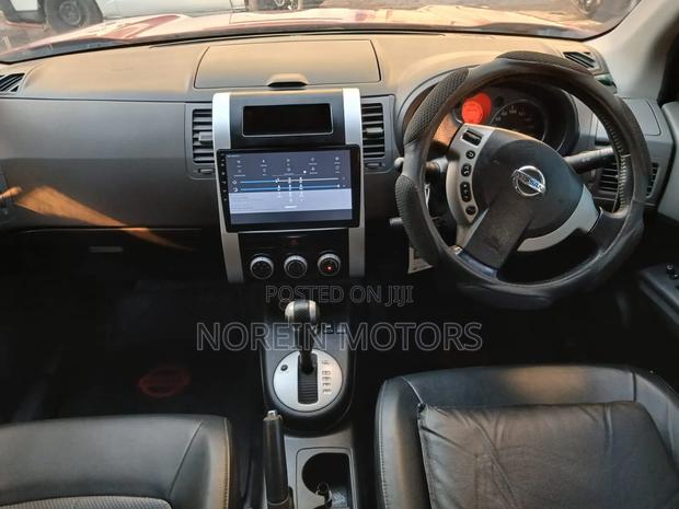 Nissan X-Trail 2009 Red