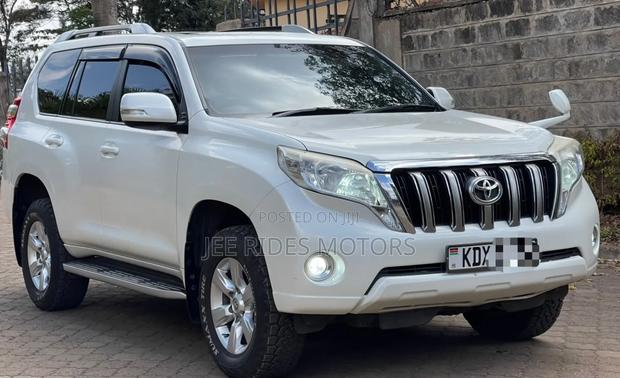 Toyota Land Cruiser Prado 2015 Pearl