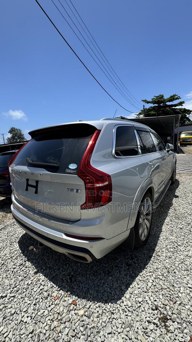 Volvo XC90 2020 Silver