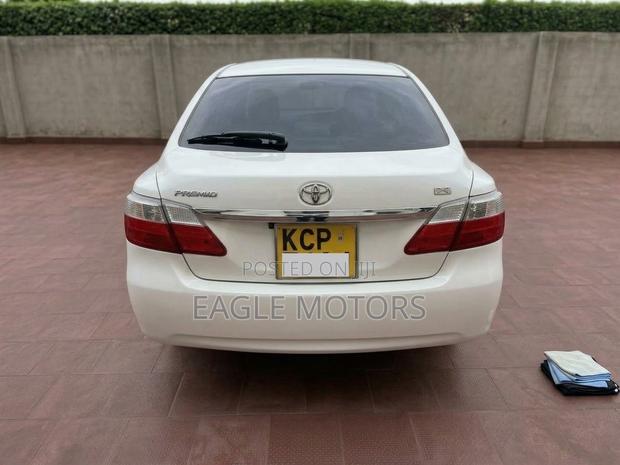 Toyota Premio 1.8 FWD 2010 White