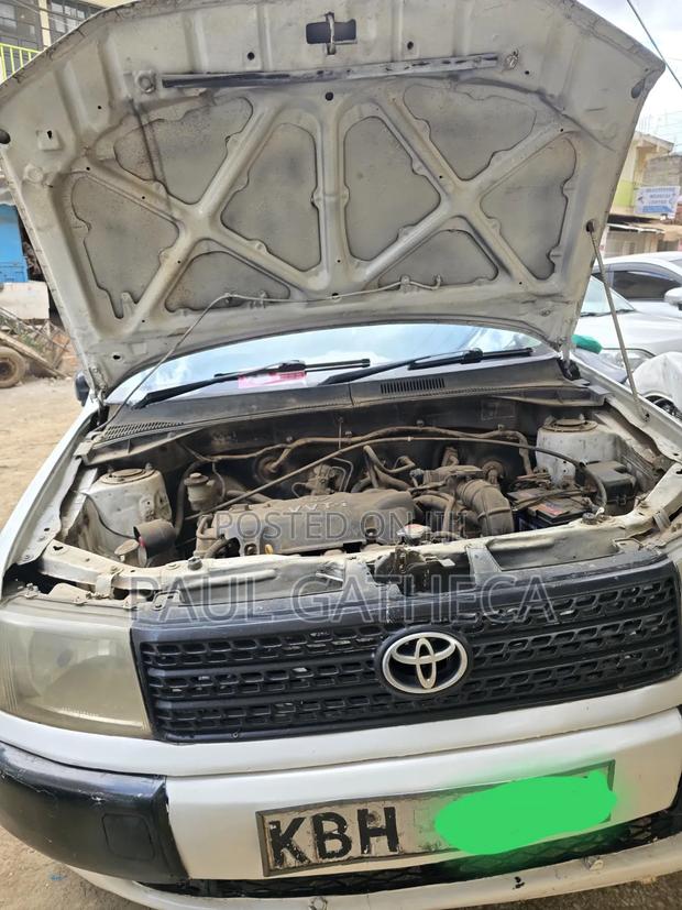 Toyota Probox 2003 White