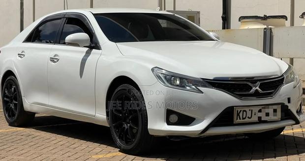 Toyota Mark X 2014 Pearl