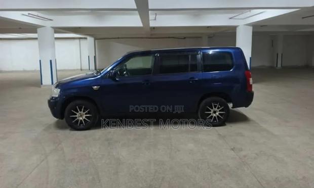 Toyota Probox 2014 Blue