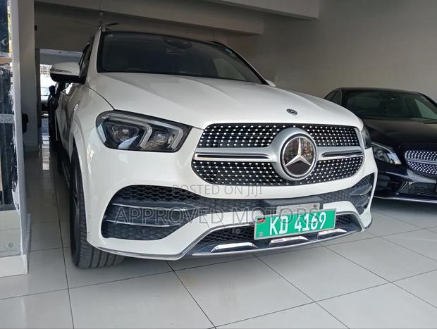 Mercedes-Benz GLE-Class 2019 White
