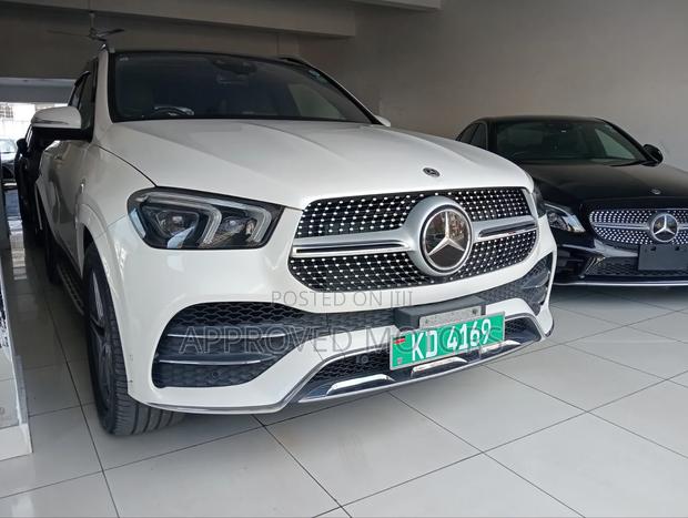Mercedes-Benz GLE-Class 2019 White