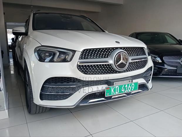 Mercedes-Benz GLE-Class 2019 White