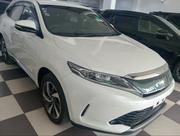Toyota Harrier 2019 White for sale