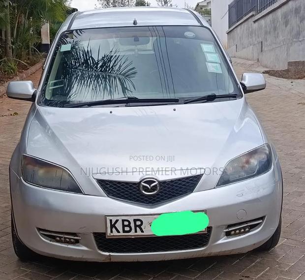 Mazda Demio 2005 Silver