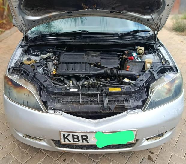 Mazda Demio 2005 Silver