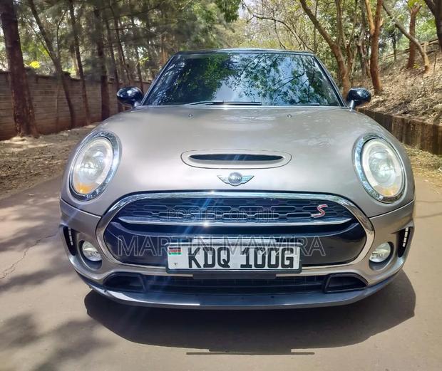 Mini Clubman 2017 Gray