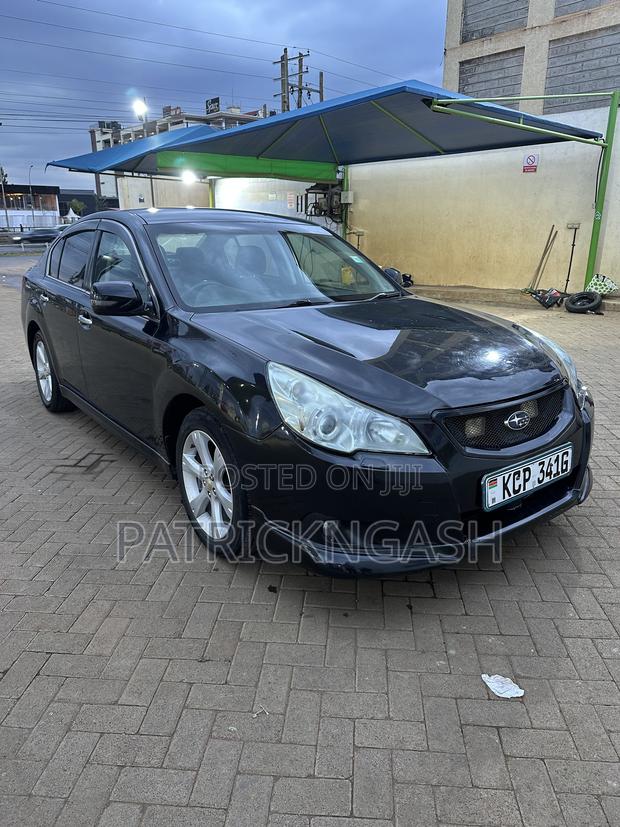 Subaru Legacy 2010 Black