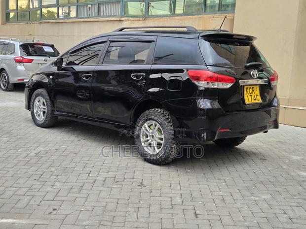 Toyota Wish 2011 Black