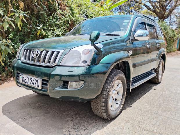 Toyota Land Cruiser Prado 2004 Green