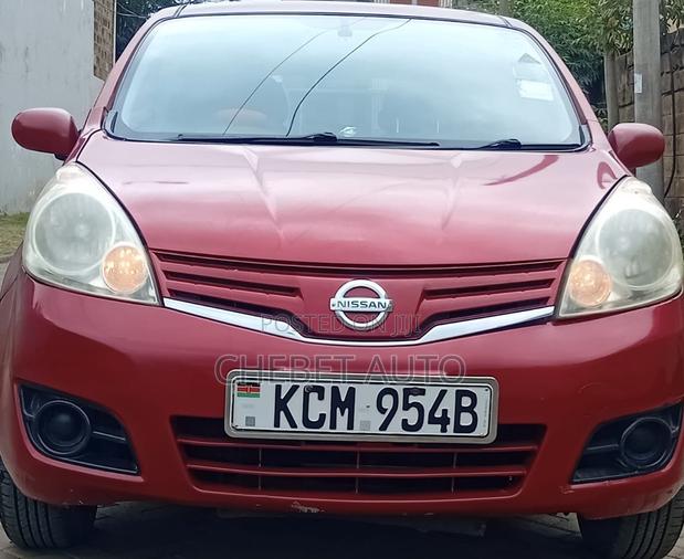 Nissan Note 2010 Red
