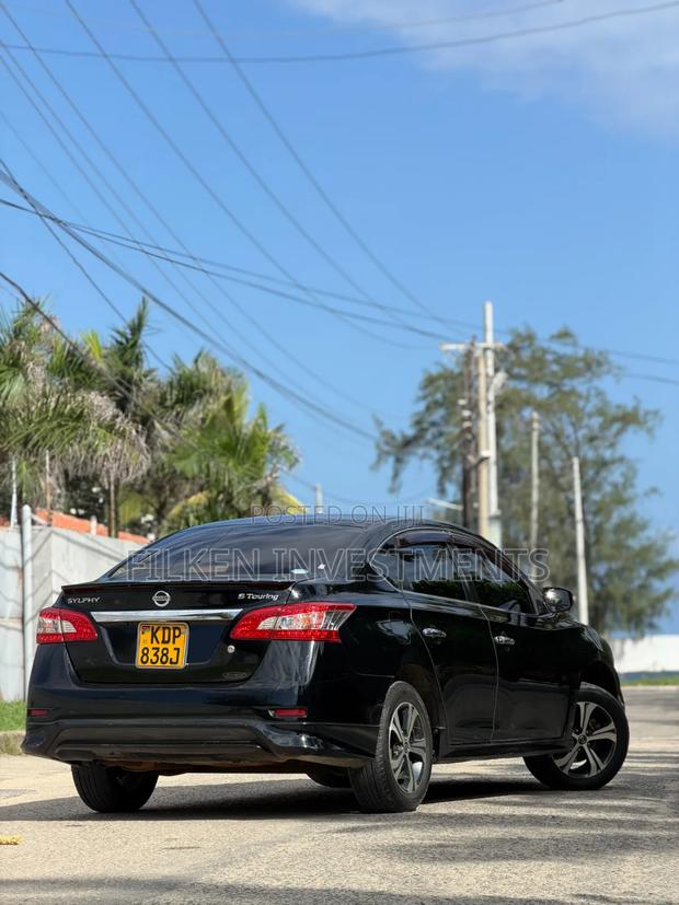 Nissan Sylphy 2018 Black