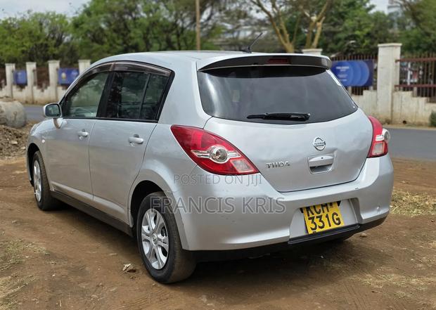 Nissan Tiida 2009