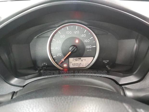 Toyota Axio 1.5 X 2WD 2019 Orange