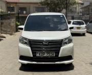 Toyota Noah 2.0 FWD (7 Seater) 2017 Pearl for sale