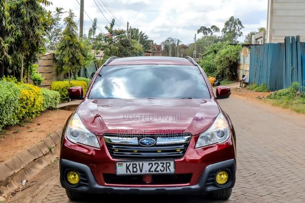 Subaru Outback 2013 Red