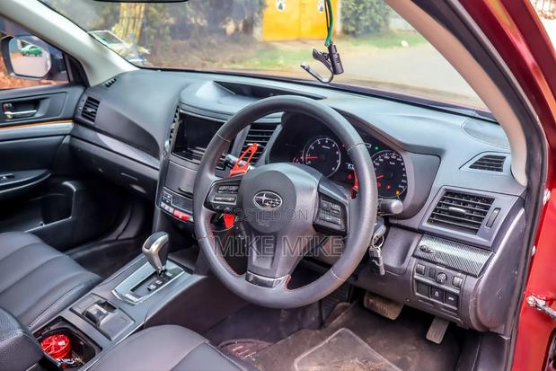 Subaru Outback 2013 Red