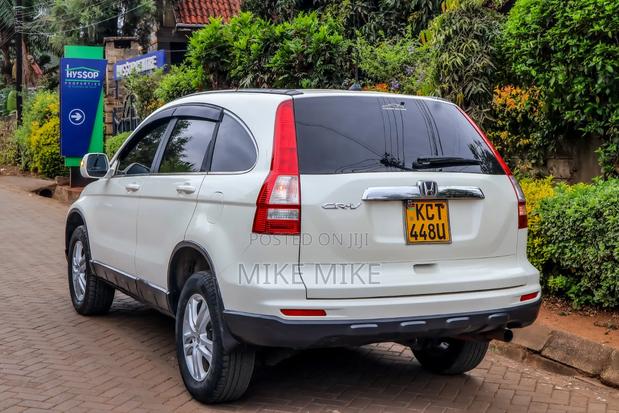 Honda CR-V 2011 Off white