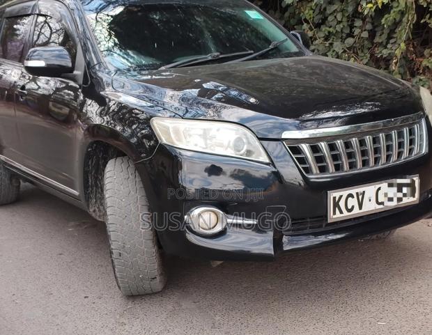 Toyota Vanguard 2012 Black