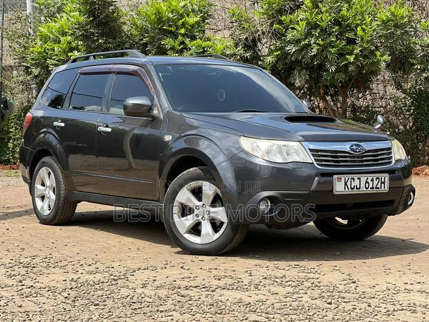 Subaru Forester 2010 Gray