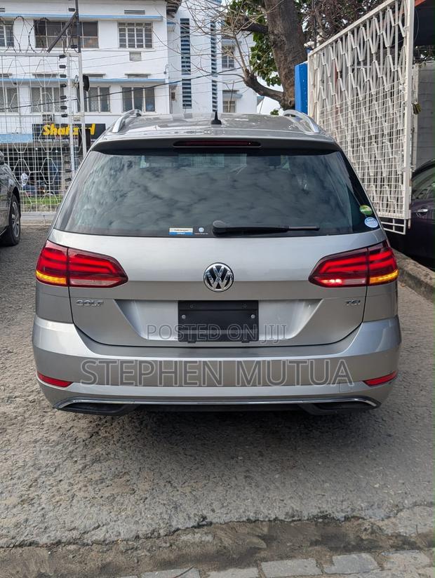 Volkswagen Golf 1.4T TSI FWD 2020 Silver