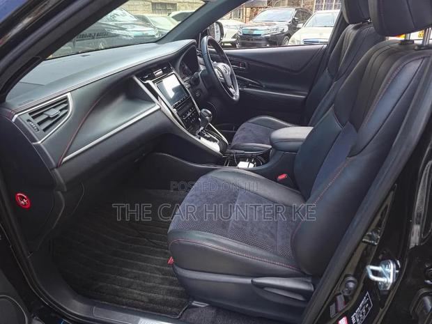 Toyota Harrier 2.0 Turbo 4WD 2019