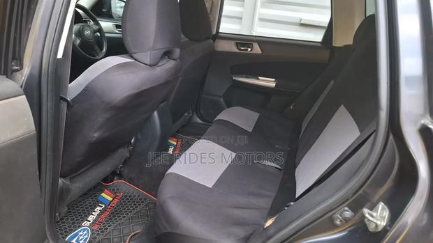 Subaru Forester 2010 Gray