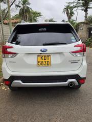 Subaru Forester Premium AWD 2019 Pearl for sale