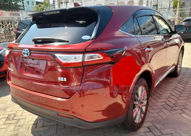 Toyota Harrier 2.5 Hybrid 4WD 2019 Red